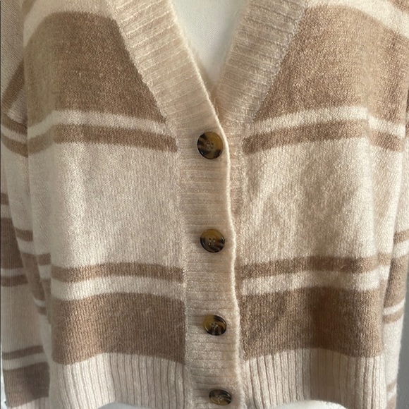 Billabong Striped Beige Cardigan Sweater - Picture 4 of 9